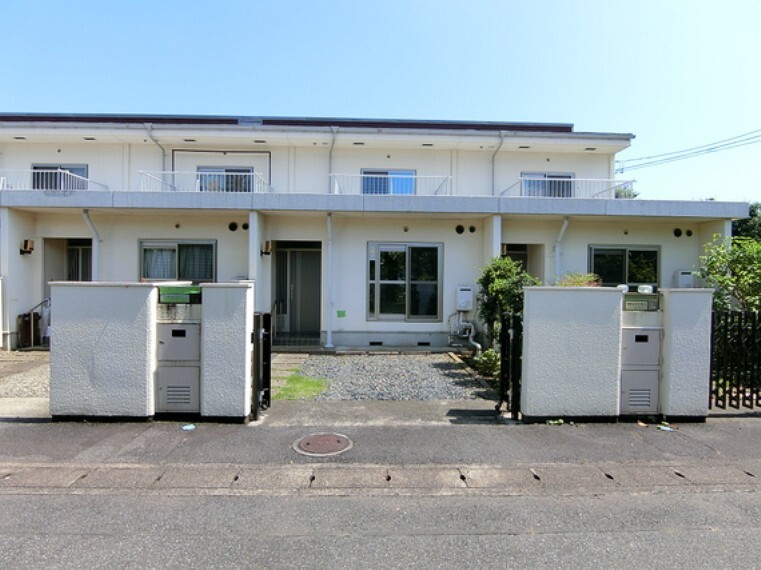 嬉しい専用庭がございますので、季節のお花を楽しんだり、家庭菜園をしたりと夢も広がりますね。
