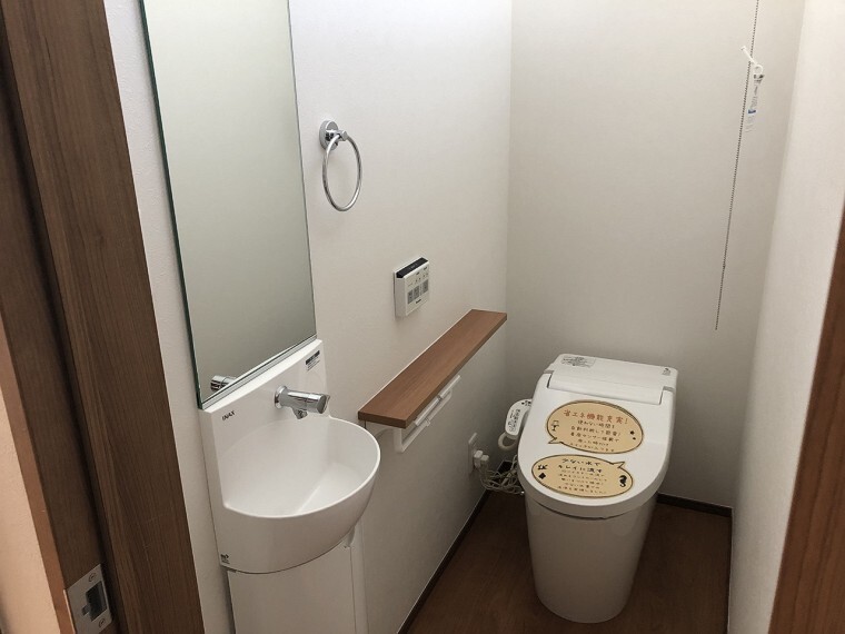 トイレ 手洗いもすぐ