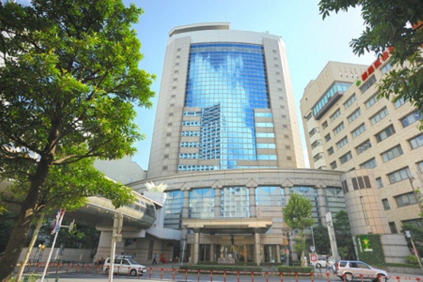 役所 【市役所・区役所】練馬区役所まで584m