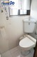 トイレ ウォシュレット付きトイレです 大きな窓があるので、光を沢山取り入れることができる明るいトイレです 換気も十分することができます!!