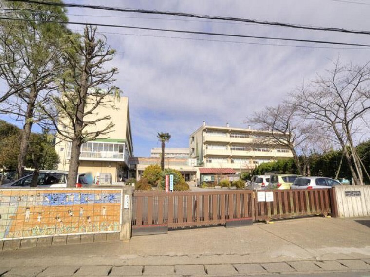 小学校 芝川小学校
