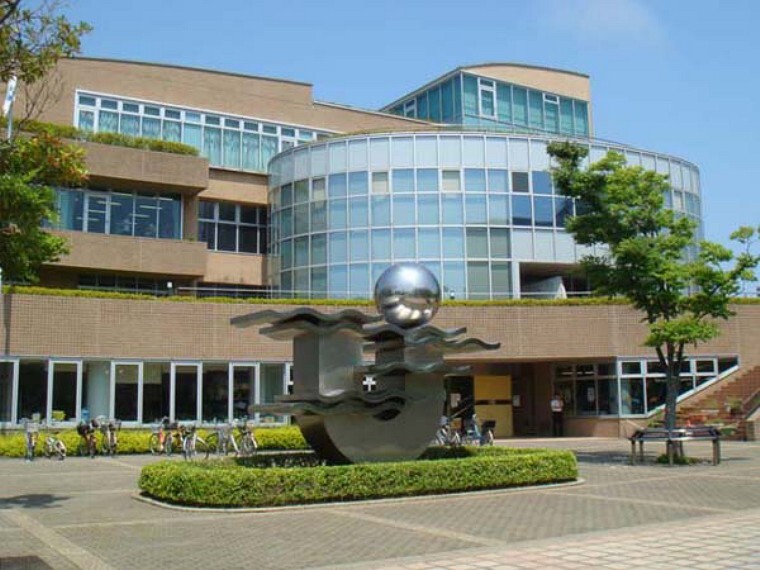 図書館 浦安市立図書館日の出分館