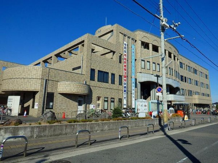 役所 東区役所