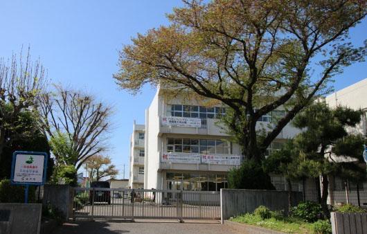 中学校 千代田中学校(800m)