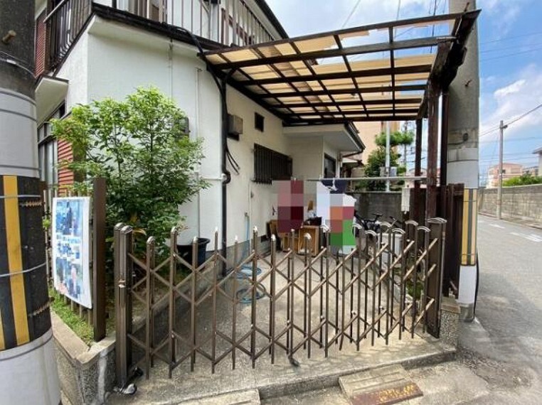 駐車場 コンビニやスーパーまで徒歩圏内です