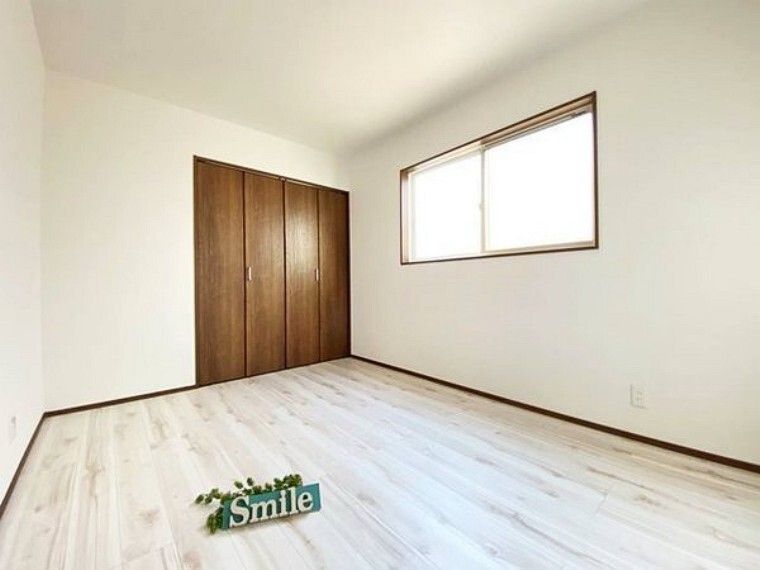 洋室 子供部屋にもピッタリな収納付き6.0洋室
