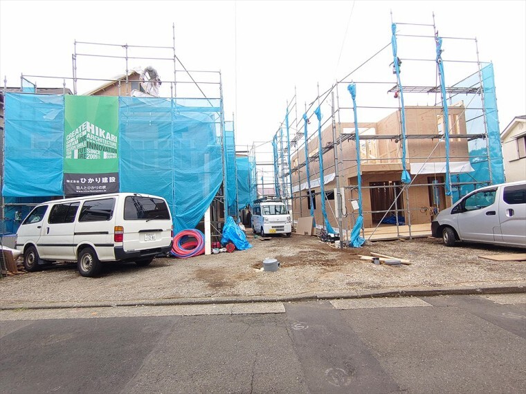 同仕様写真(外観) 建築中現地外観写真。