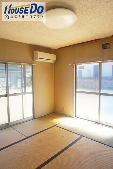和室 1階の8帖の和室は急な来客時にも柔軟に対応してくれますね ダイニングとつなげてリビングとして使用しても良いですね!