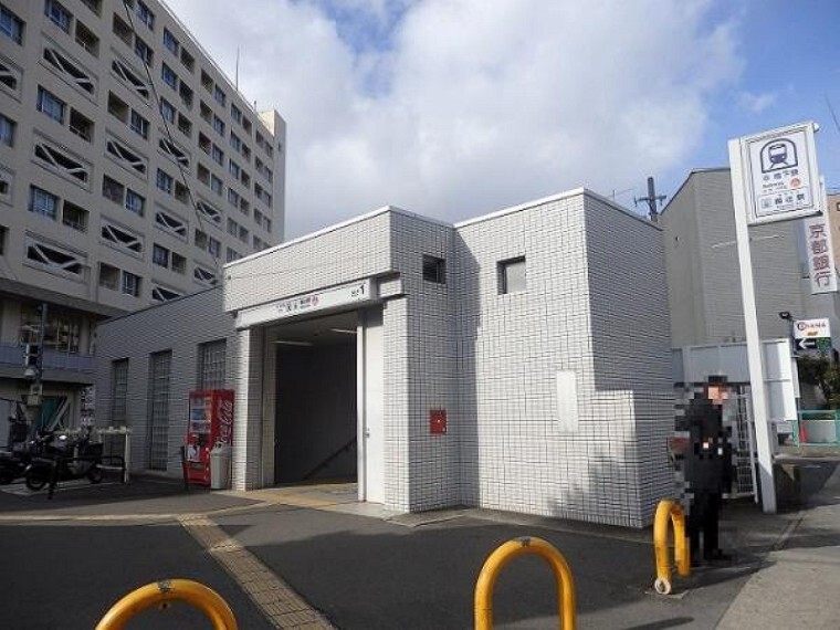 地下鉄東西線「椥辻駅」まで徒歩約6分(約480m)