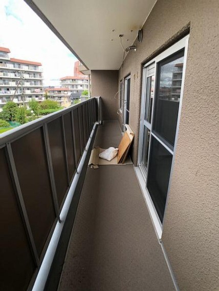 バルコニー 北西側バルコニー!広めのバルコニーは嬉しいですね!