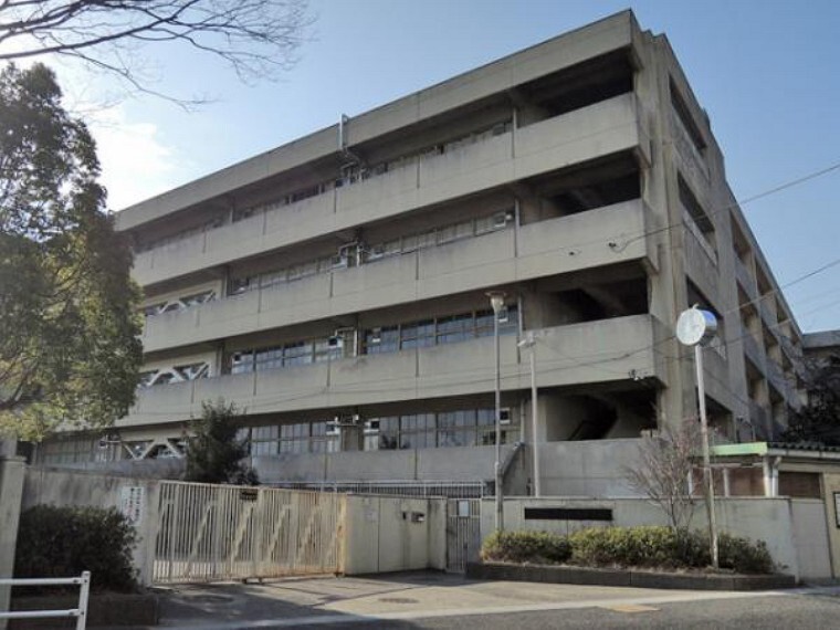 中学校 西山田中学校