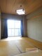 寝室 無料送迎・早朝等の内覧会開催中の 株式会社オンワード不動産へお気軽にお申し付け下さい。 ■現地見学について 現地見学は原則当日の内覧が可能です! 売主様の都合等で当日見学が出来ない場合がございます。