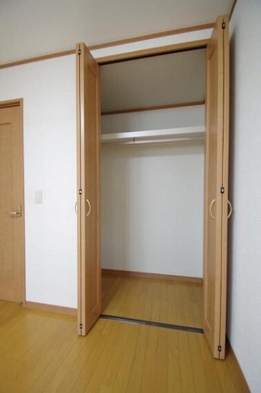 収納 全居室収納付き!