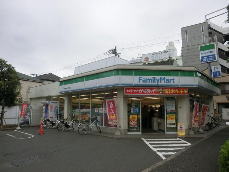 コンビニ ファミリーマート沼袋2丁目店