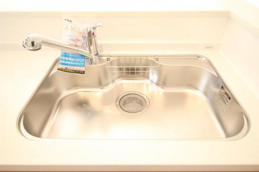 浄水器一体型の水栓が標準仕様