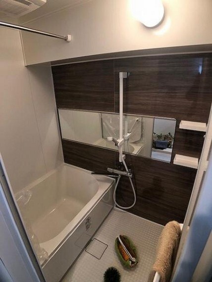 浴室 アクセントパネルがお洒落なシステムバス!