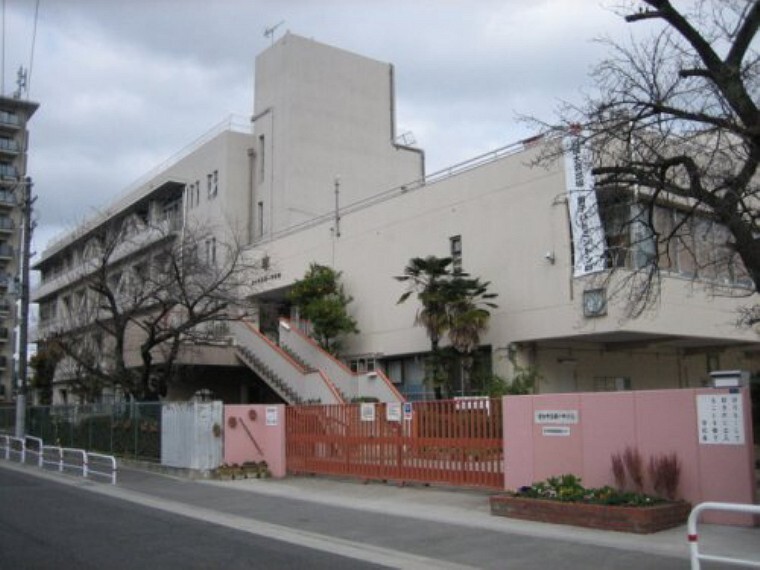 中学校 【中学校】守口市立第一中学校まで812m