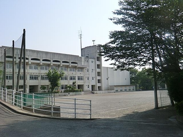 中学校 川崎市立平中学校