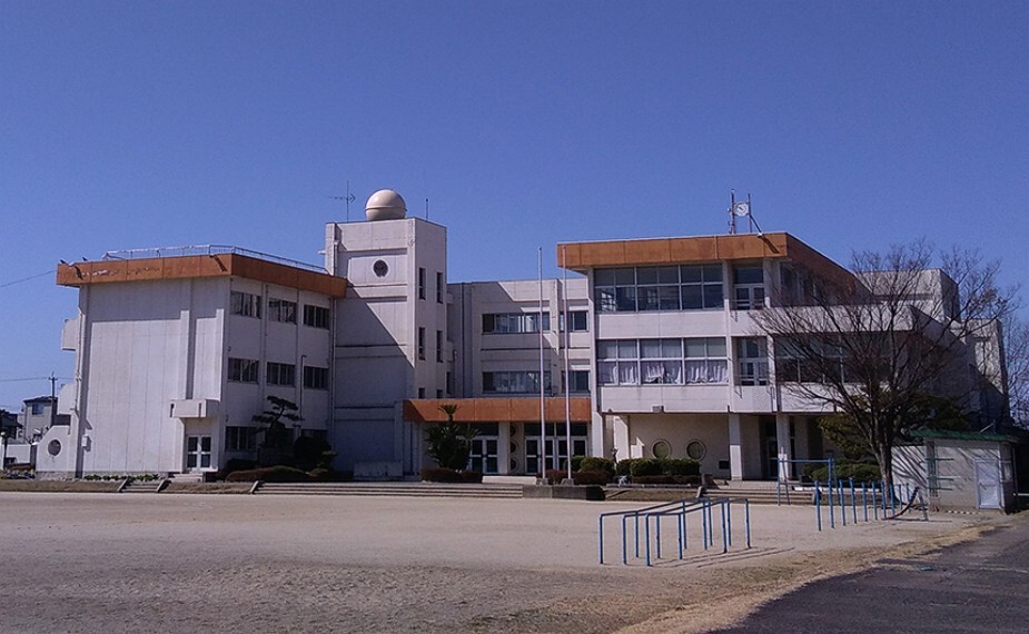 小学校 大口西小学校まで約710m