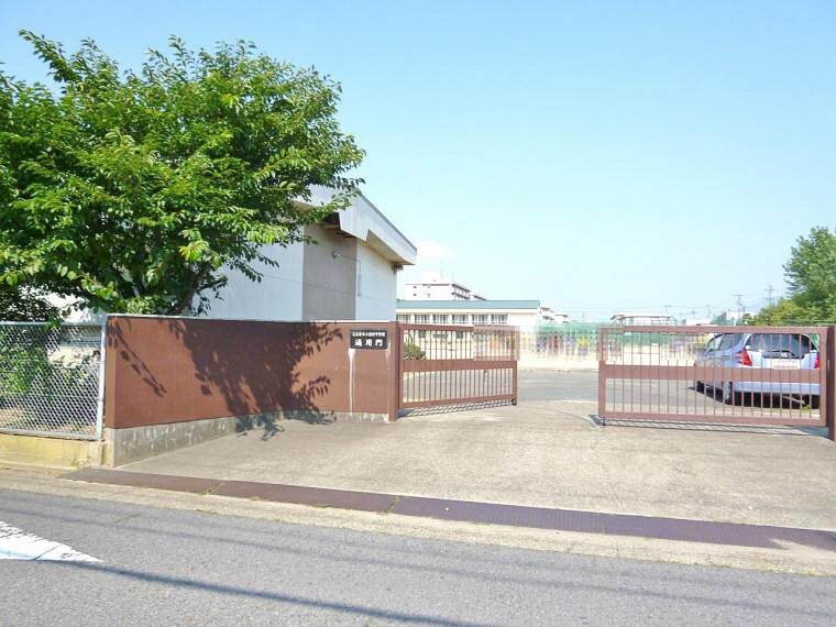 中学校