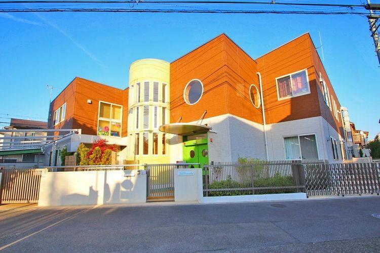 幼稚園・保育園 山吹あさがやきた保育園 徒歩6分。