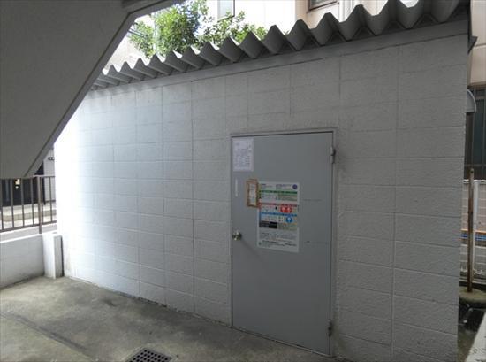 ゴミ置き場