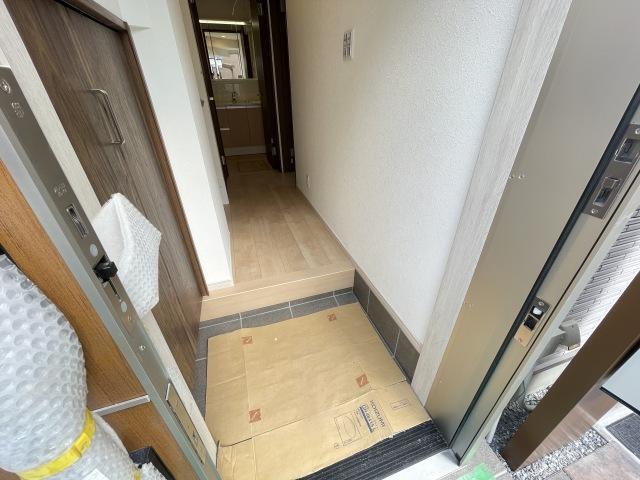 玄関 いらっしゃいませ