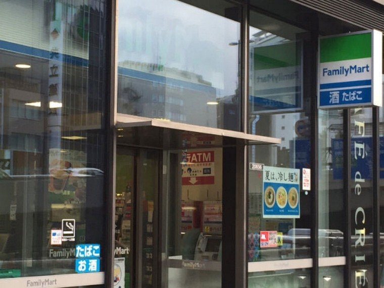 コンビニ 【コンビニエンスストア】ファミリーマート 東品川三丁目店まで314m
