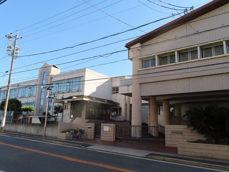 中学校 名古屋市立原中学校