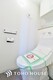 トイレ ~リフォーム済・トイレ~ 清潔な印象のトイレにリフォーム済みです。もちろん温水洗浄便座付きで機能性も兼ね備えています。