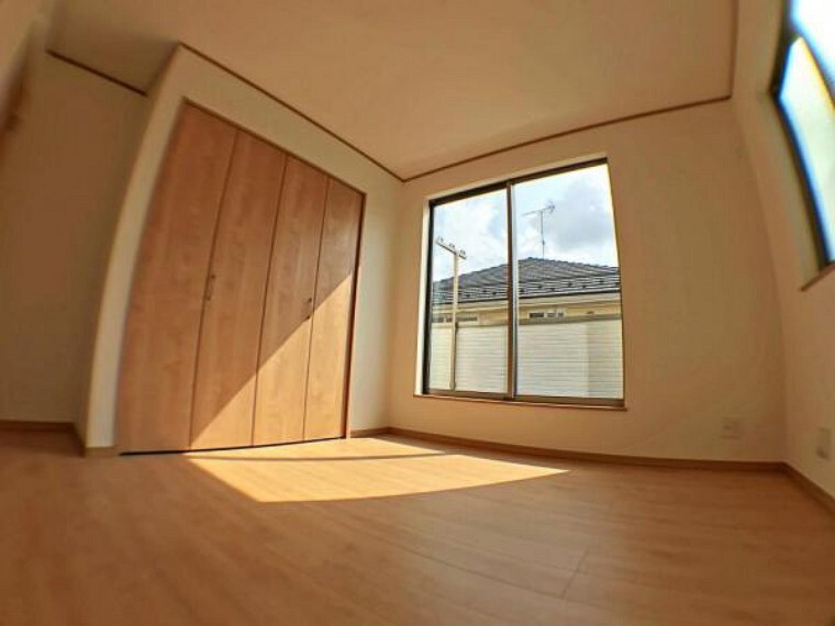 通風・採光を考慮した快適な住まいです。