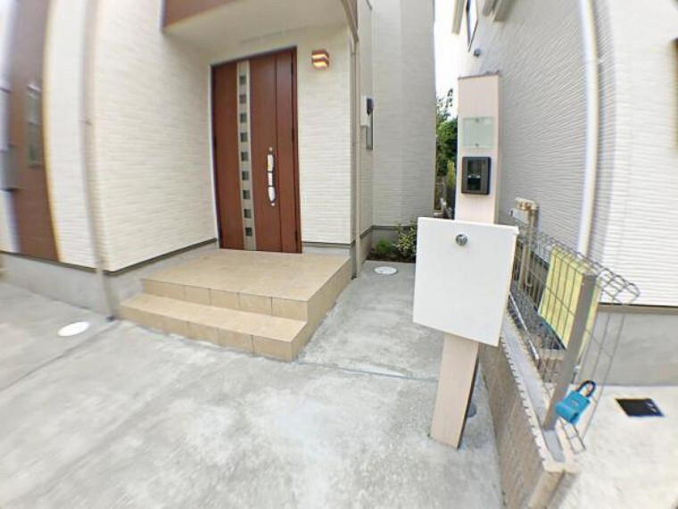玄関 郵便ポスト