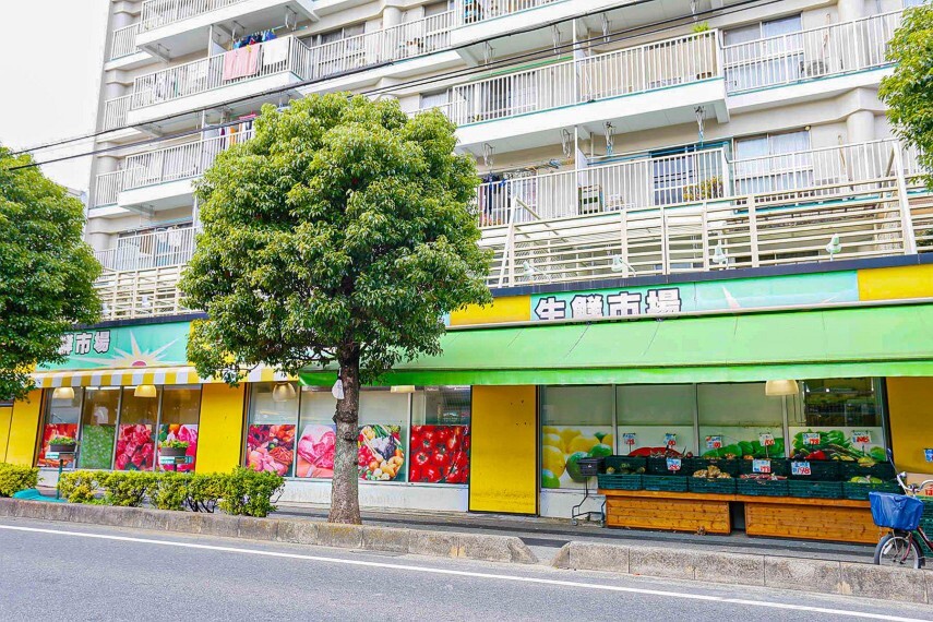 スーパー 生鮮市場ライズ