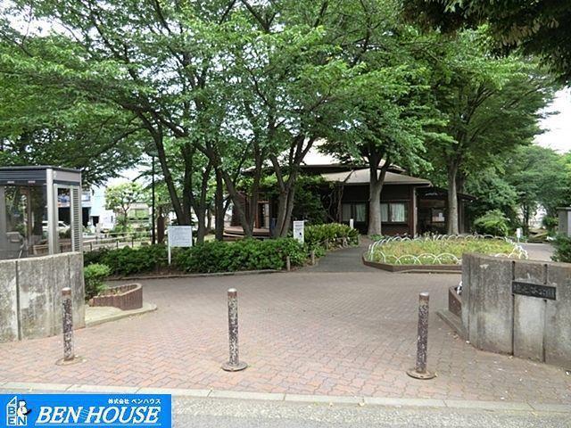公園 境之谷公園 徒歩10分。