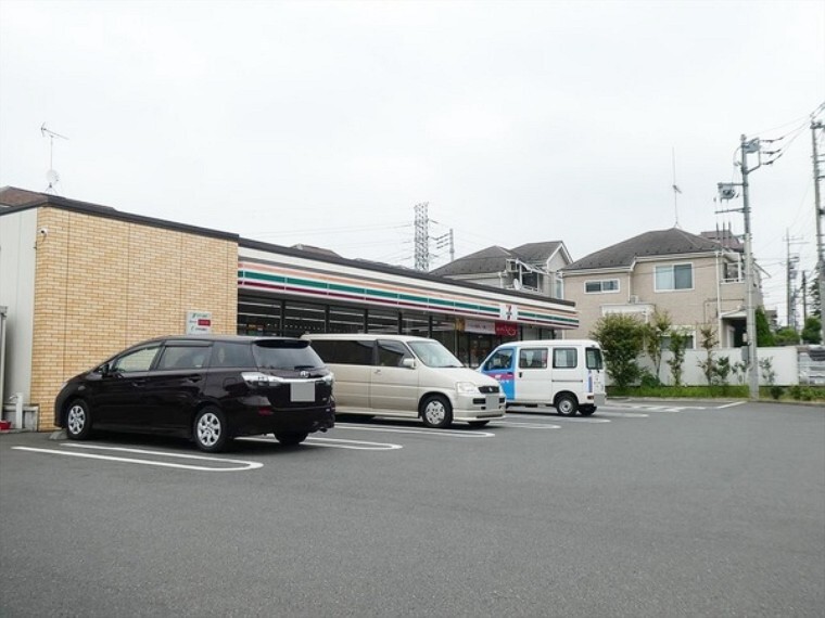 コンビニ セブン-イレブン 東村山青葉町2丁目店