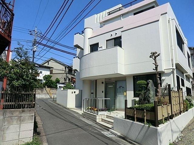 病院 佐藤医院 徒歩6分。
