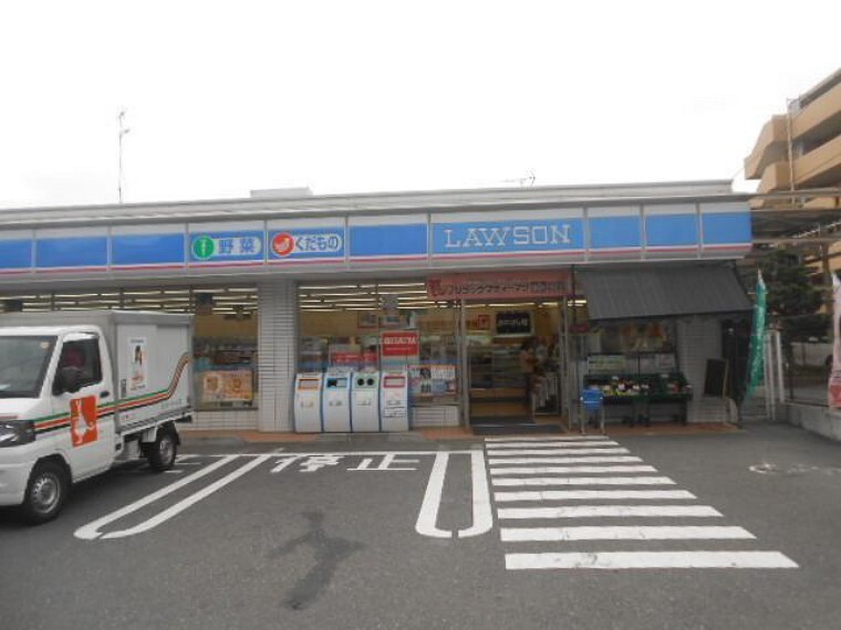 コンビニ ローソン 栗木一丁目店