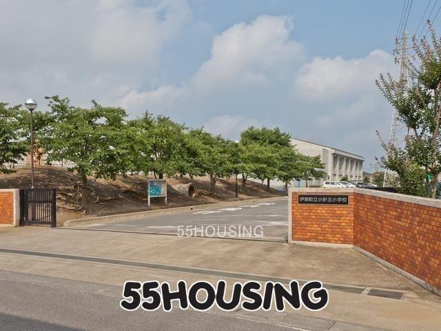 小学校 伊奈町立小針北小学校 徒歩7分。