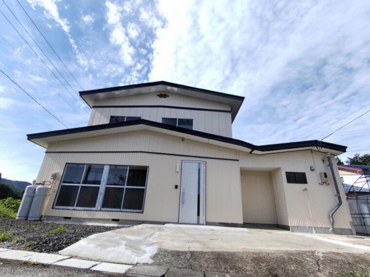 湯沢市三梨町字羽竜 5ldkの中古一戸建て情報 スマイティ 物件番号 5 湯沢市三梨町字羽竜 5ldkの中古一戸建て情報 スマイティ 物件番号 5