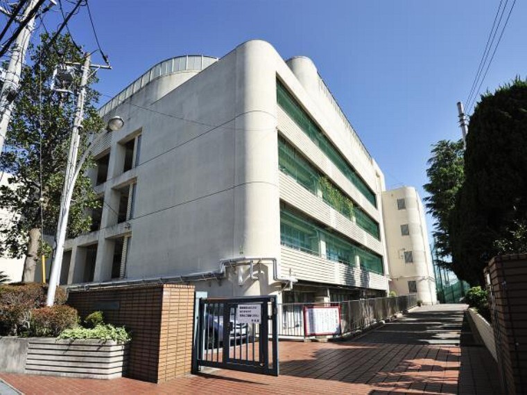 中学校 平楽中学校