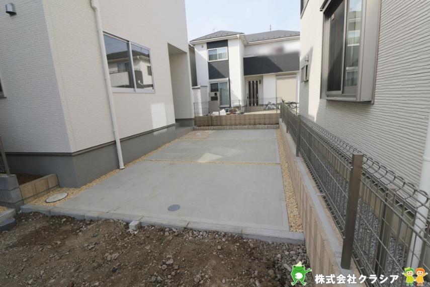 駐車場 駐車スペースは1台可能です。(2021年3月撮影)