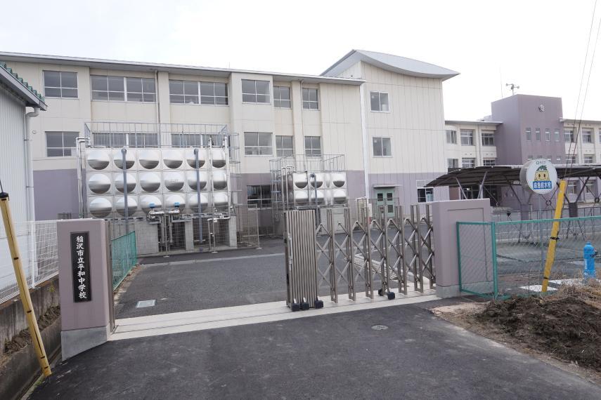 中学校 平和中学校 愛知県稲沢市平和町平池七反田53