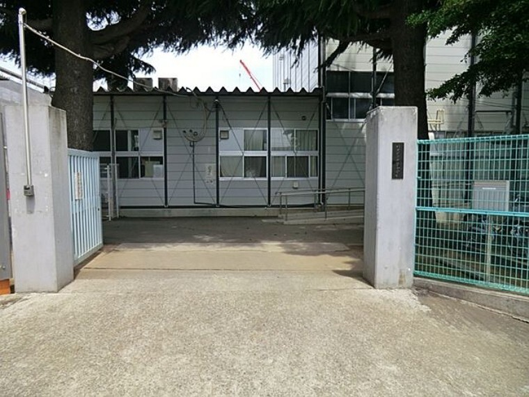 中学校 杉並区立井草中学校 徒歩8分。