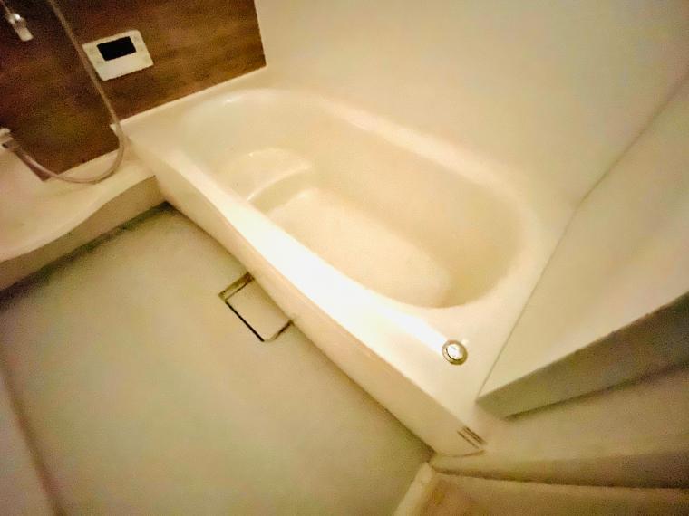 浴室 一日の疲れをゆっくりとリラックスできますね