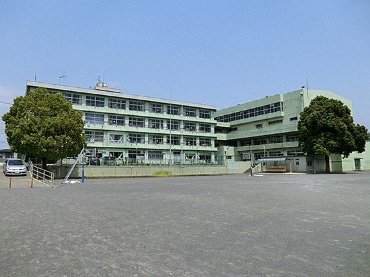 小学校 清水小学校 徒歩9分(約690m)