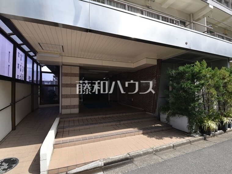 エントランスホール エントランス 【ニュー武蔵野マンション】