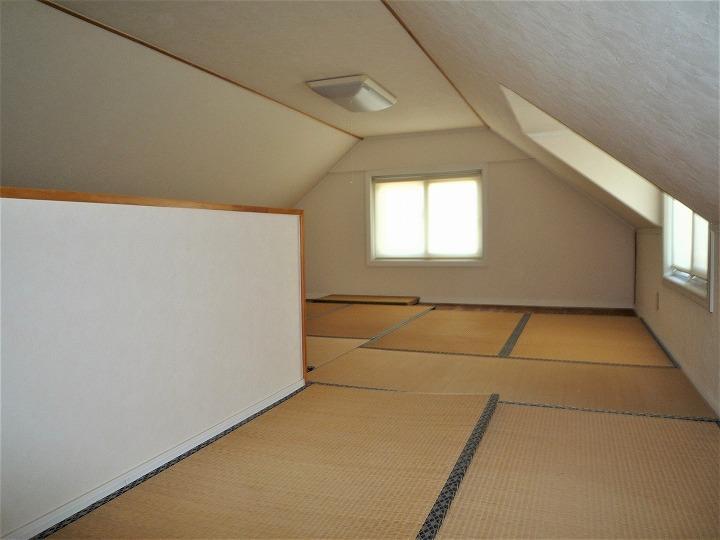 収納 屋根裏収納13帖