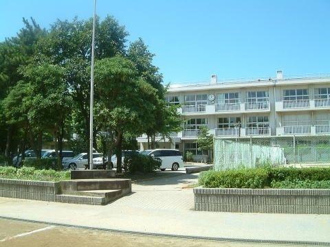 中学校 千葉市立/葛城中学校 徒歩7分。