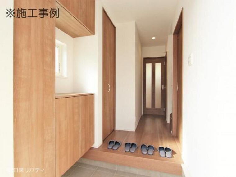 玄関 ※施工事例