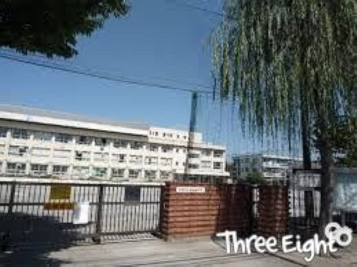 小学校 葛飾区立南綾瀬小学校 徒歩9分。